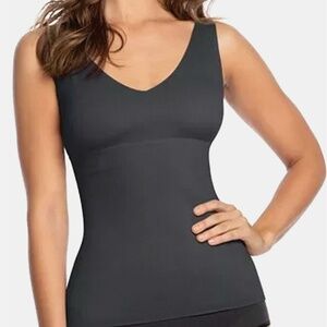 Leonisa Womens Double-v Undetectable Padded Shaper Tank. NWT